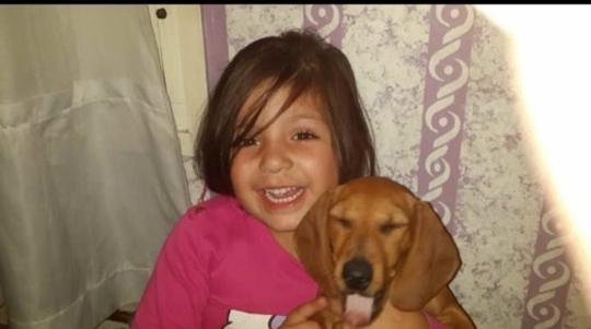 Salma con su perro